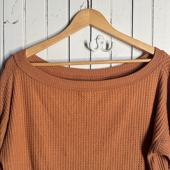 American Eagle Outfitters Long Sleeve Tee Mustard Yellow Size M - Picture 4 of 8